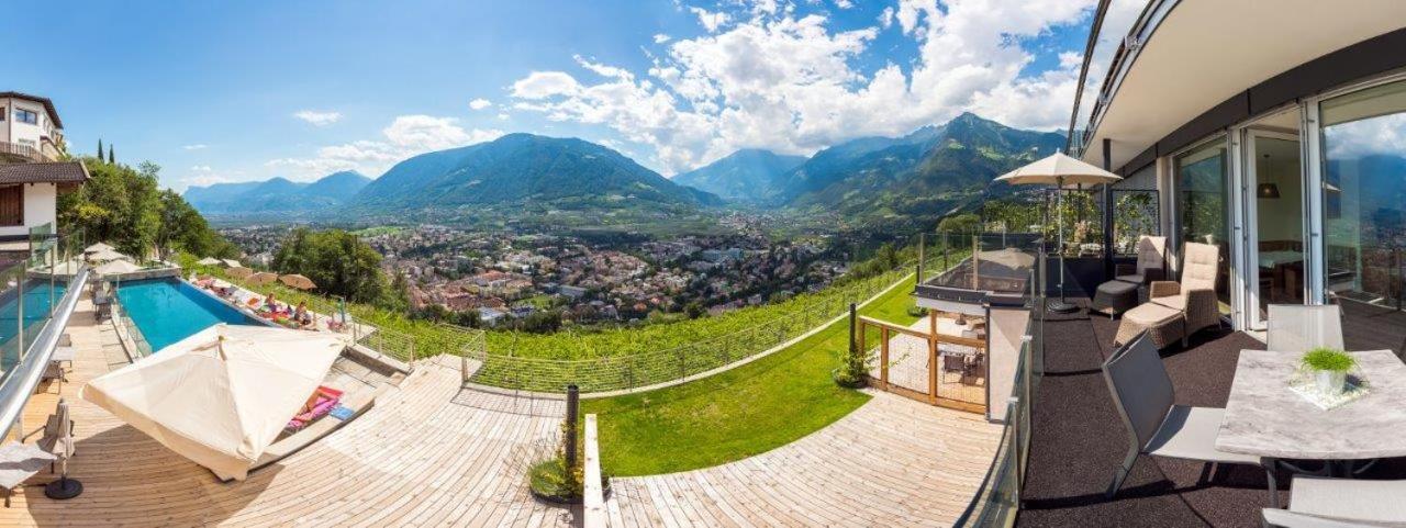 La Pergola Panoramasuites Tirolo Exteriör bild