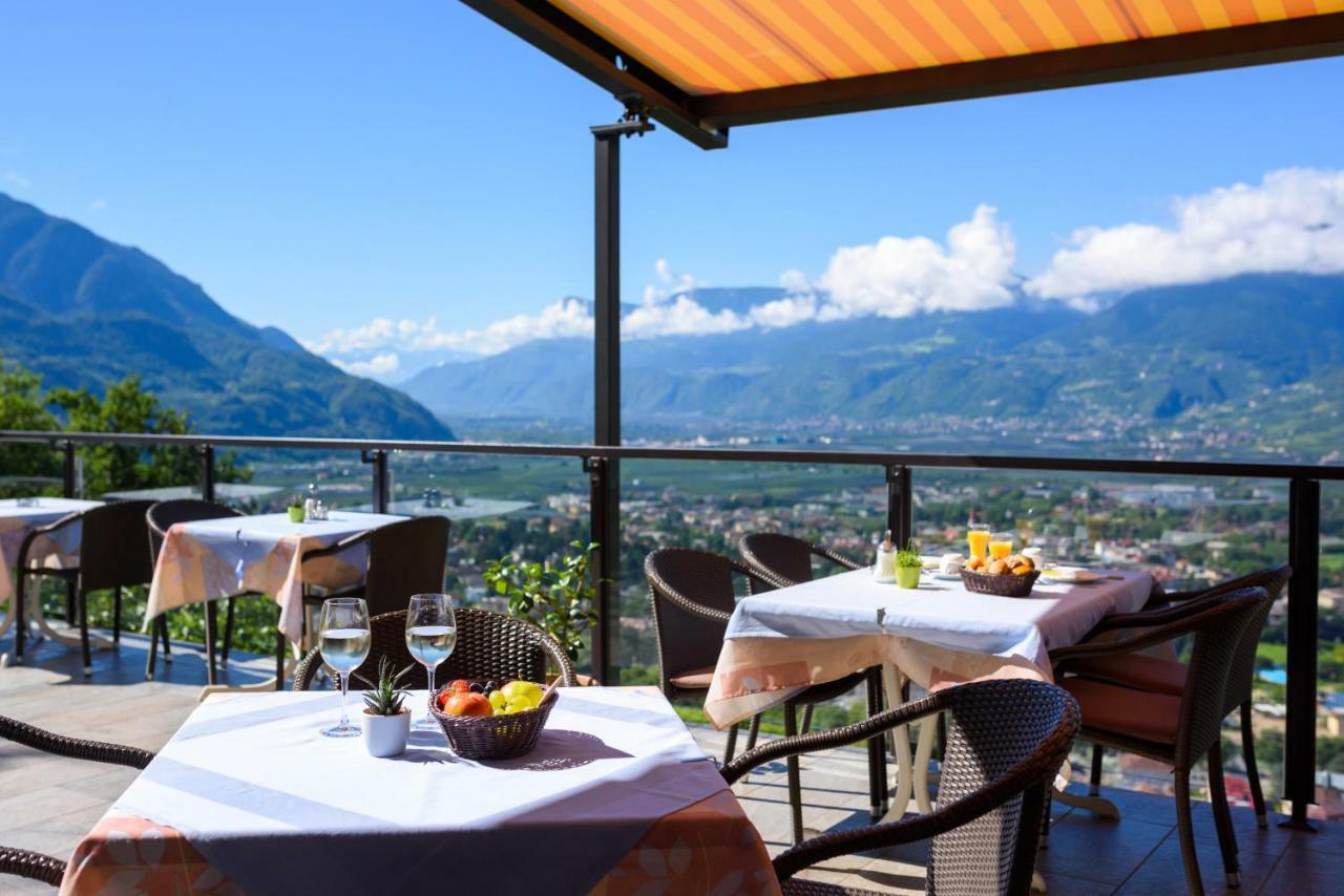 La Pergola Panoramasuites Tirolo Exteriör bild